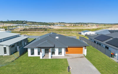 8 South Spring Way, NIKENBAH  QLD  4655
