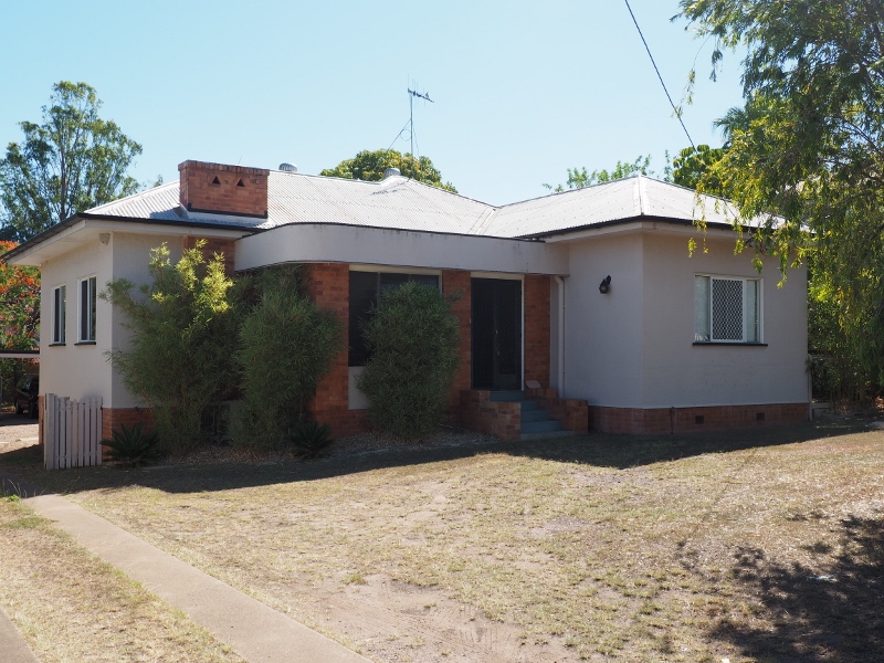 124 Walker Street, MARYBOROUGH  QLD  4650