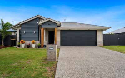 41 Serenity Drive, ELI WATERS  QLD  4655