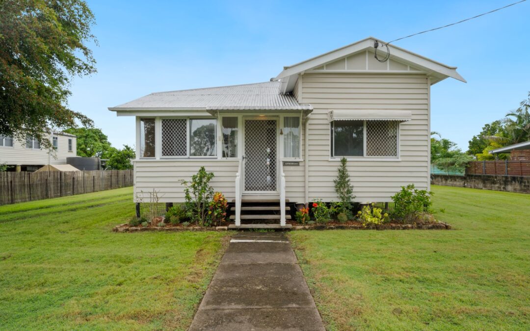 32 Robertson St, TORBANLEA  QLD  4662