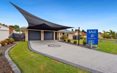 2 Butcherbird Close, ELI WATERS QLD 4655