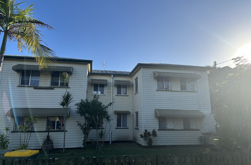 4/6 Freshwater Street, SCARNESS  QLD  4655