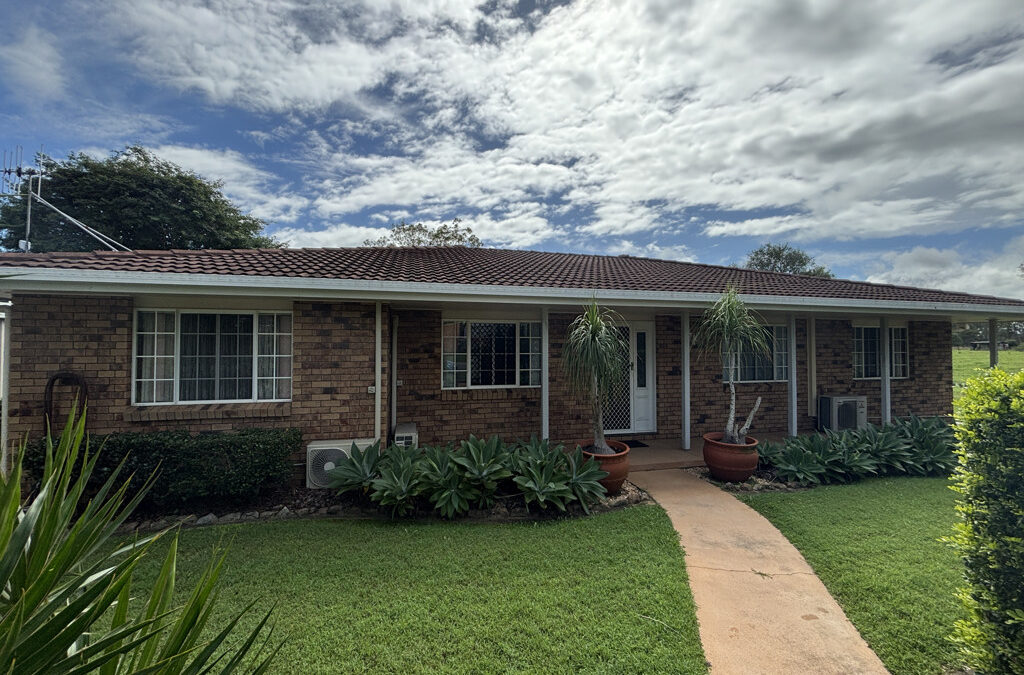 73 Gayndah Road, MARYBOROUGH WEST  QLD  4650