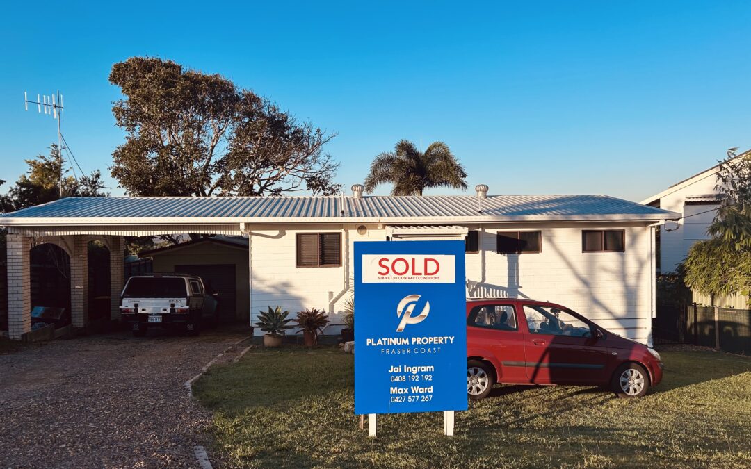12 Curlew Terrace, RIVER HEADS  QLD  4655