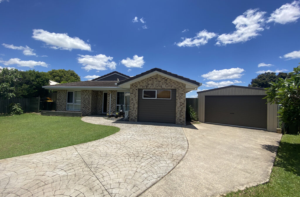 8 Frangipani Close, TINANA  QLD  4650