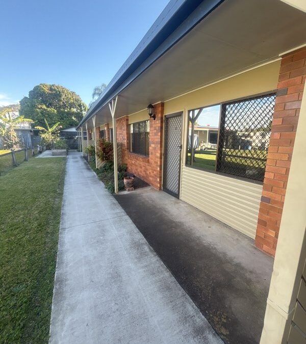 2/98 Churchill Street, MARYBOROUGH  QLD  4650