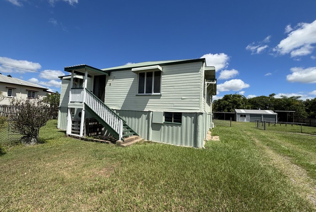 8 Blackbourn St, GRANVILLE  QLD  4650
