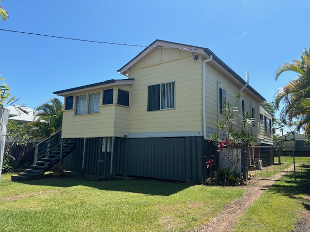 12 Pearson Street, GRANVILLE, QLD 4650