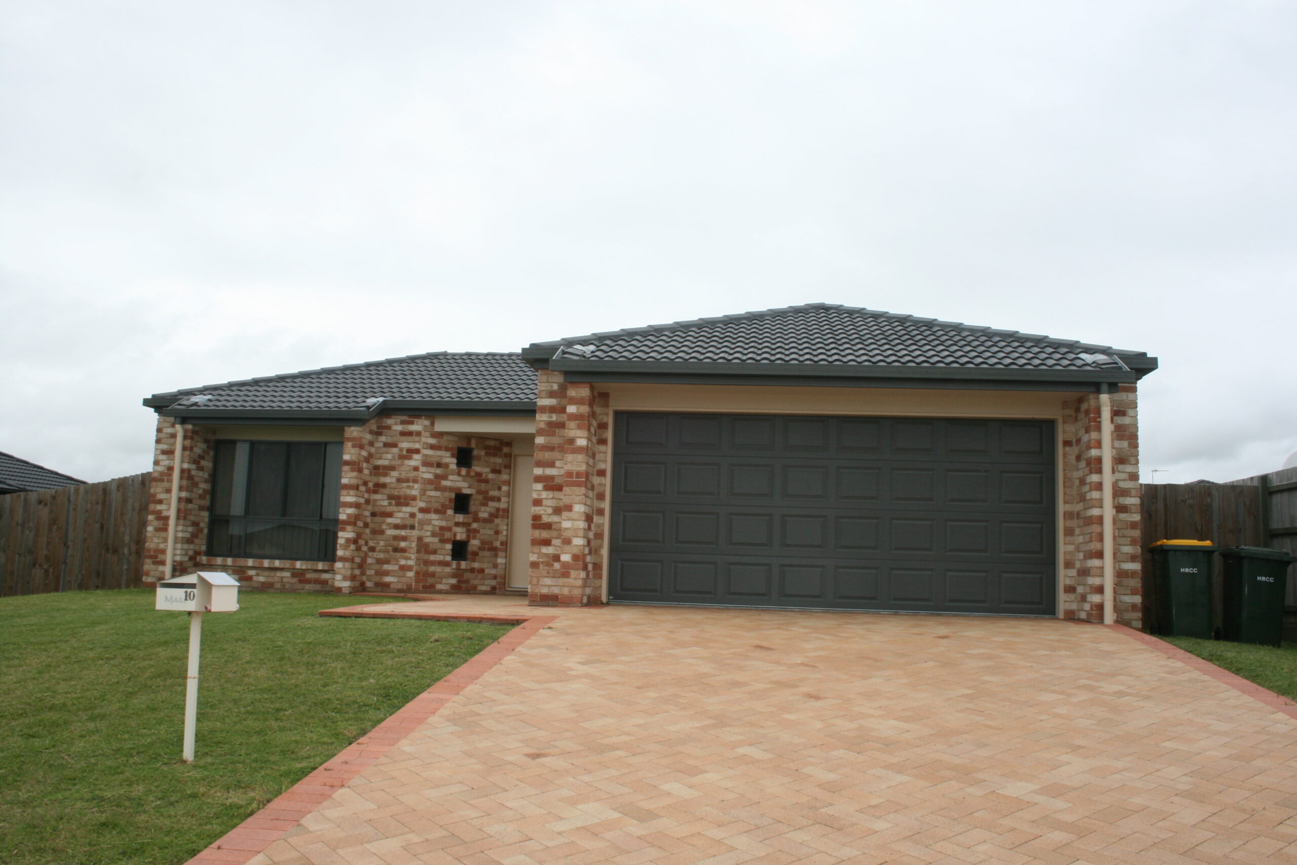 10 Teresa Street, NIKENBAH, QLD 4655