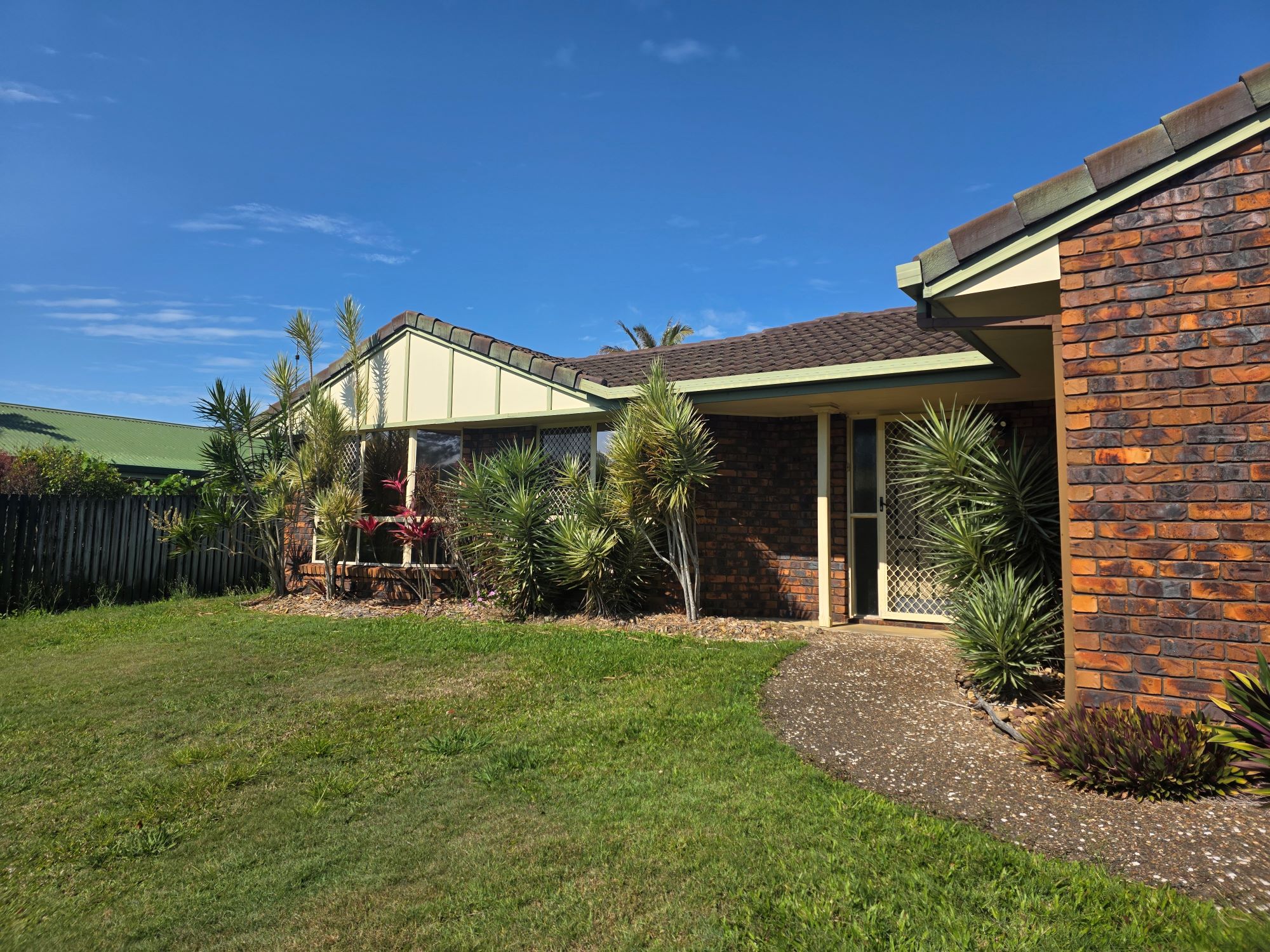 5 Macbel Court, TORQUAY, QLD 4655