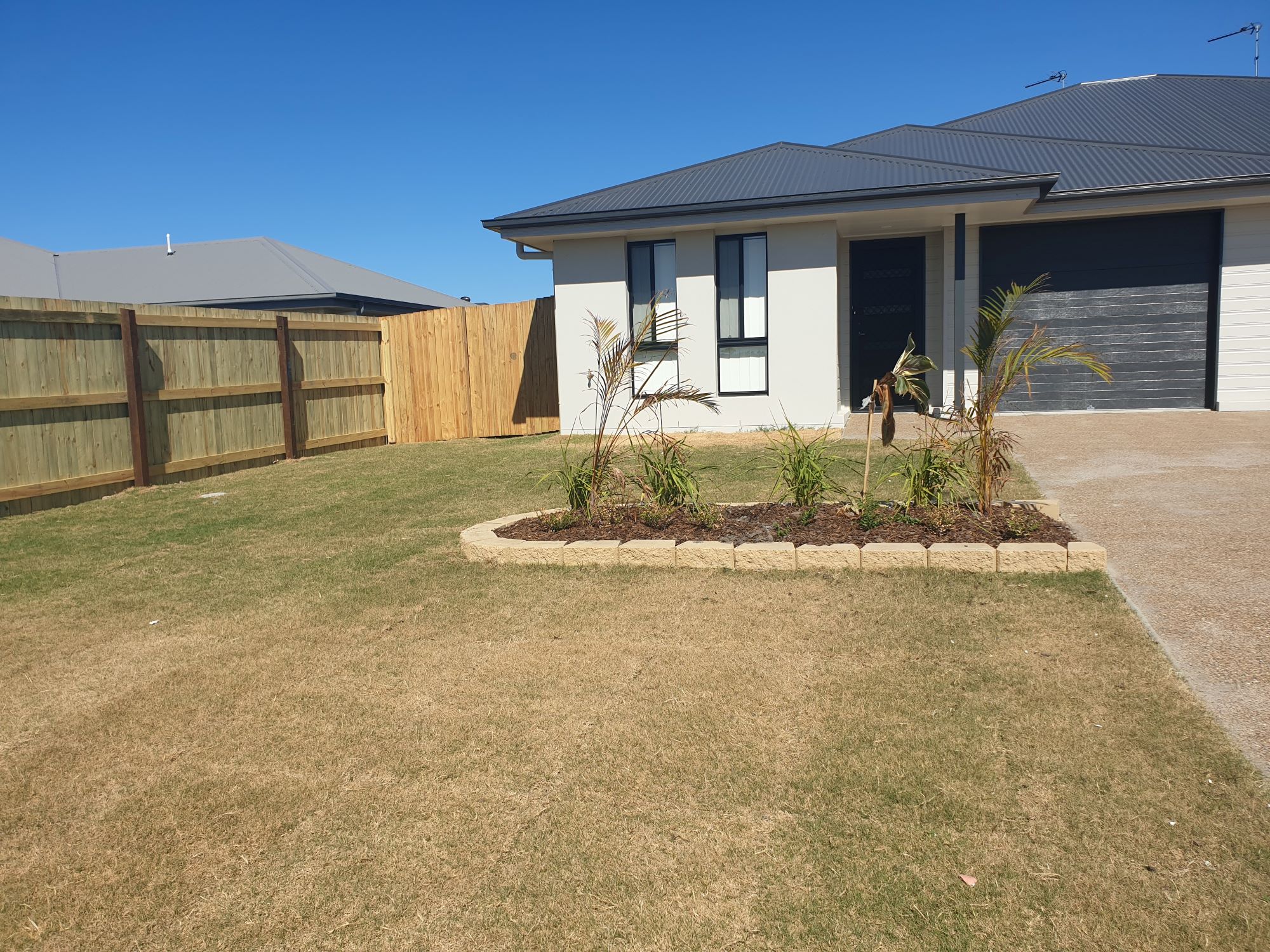 48A Imperial Circuit, ELI WATERS, QLD 4655