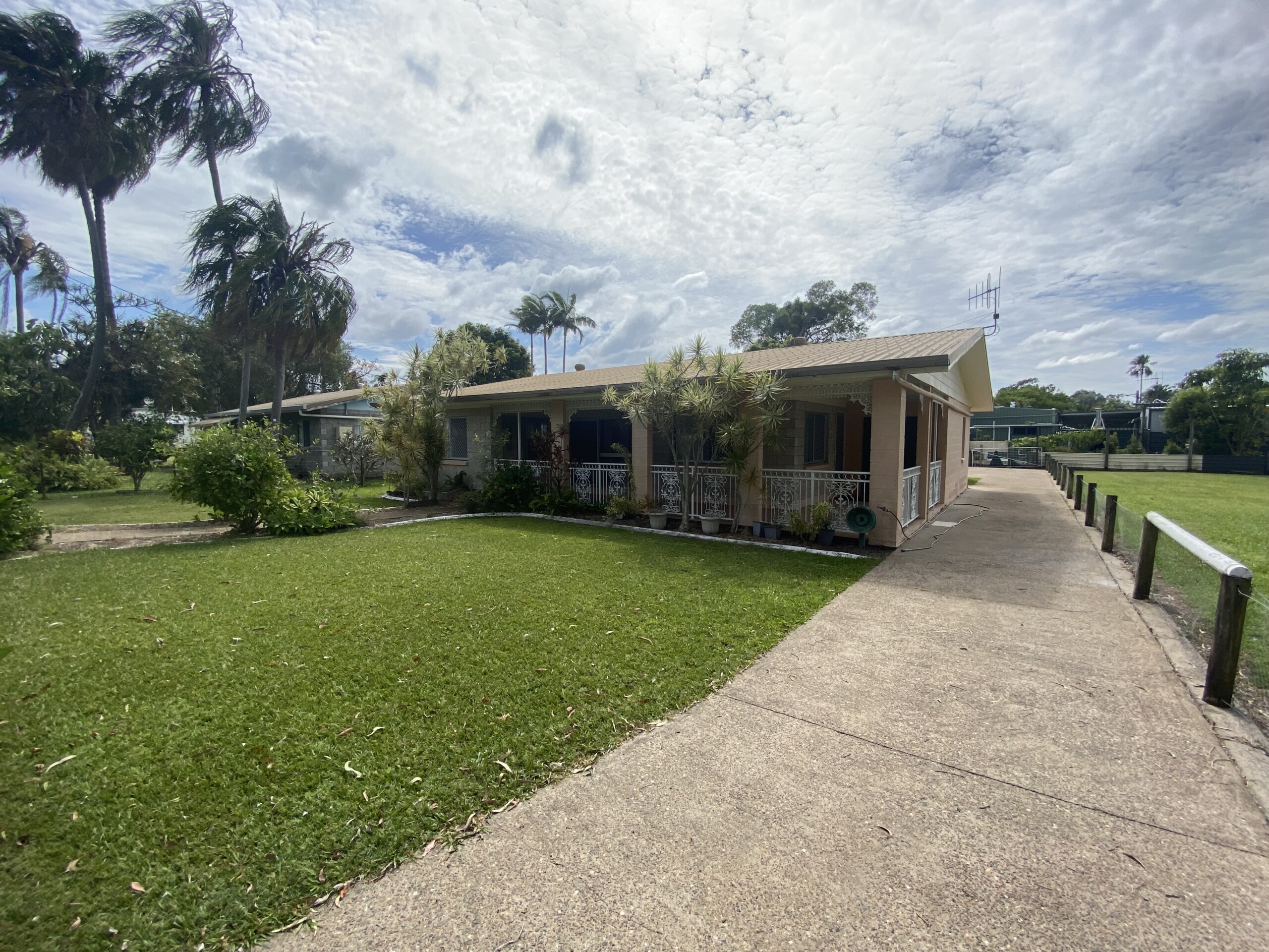 240 Boronia Drive, POONA, QLD 4650