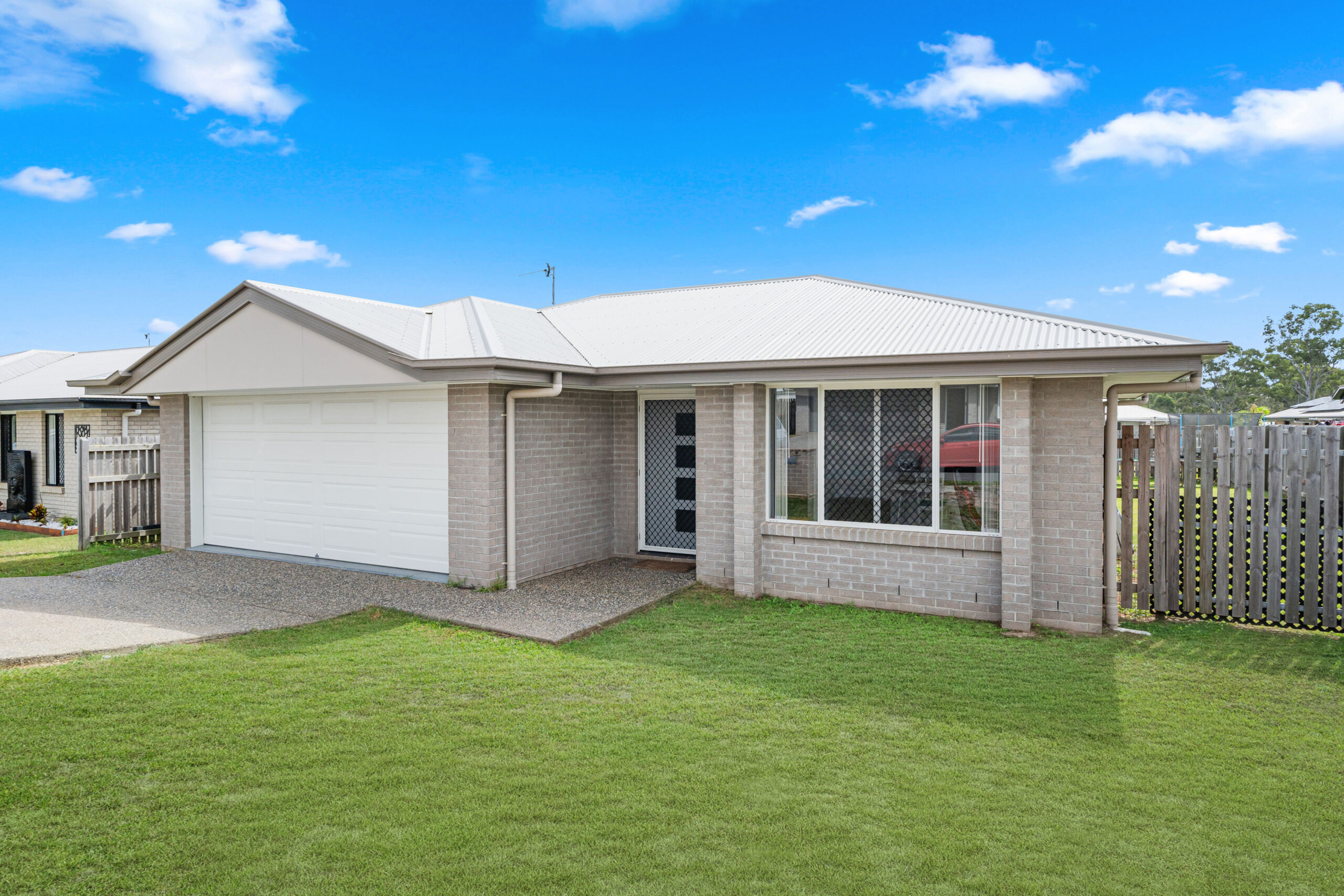 9 Robin Road, KAWUNGAN, QLD 4655