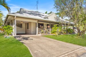 9/415-417 Boat Harbour Drive, TORQUAY, QLD 4655