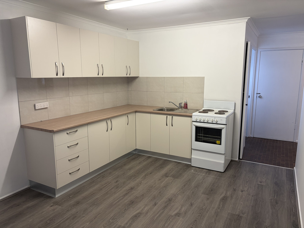 1/196 Cambridge Street, GRANVILLE, QLD 4650
