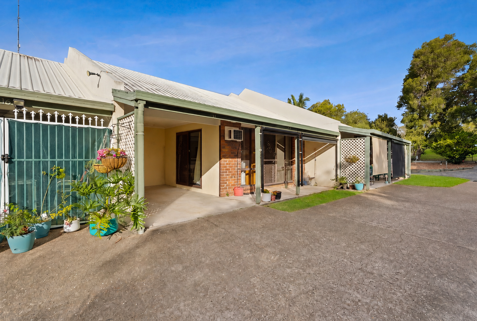 17/12 Denmans Camp Road, TORQUAY, QLD 4655