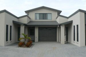 2/83 Ibis Blvd, ELI WATERS, QLD 4655