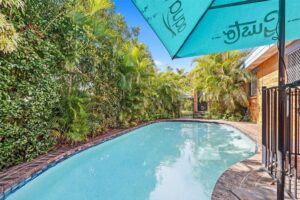 60 Denmans Camp Road, TORQUAY, QLD 4655